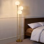 Lampadar Modern, Iluminare de Eleganță în Aur și Alb, DM2414-3L – Lumină Sofisticată pentru Spații Contemporane