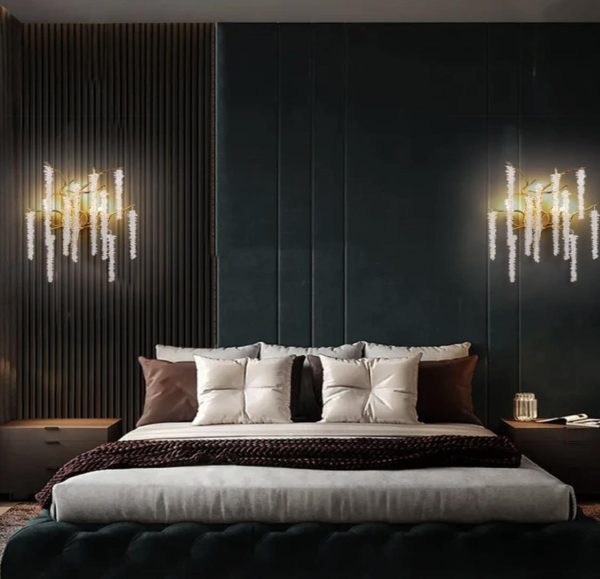 Aplica de Perete, Design Luxos cu Cristale – Accesoriu Elegant pentru Living, Dormitor sau Hol