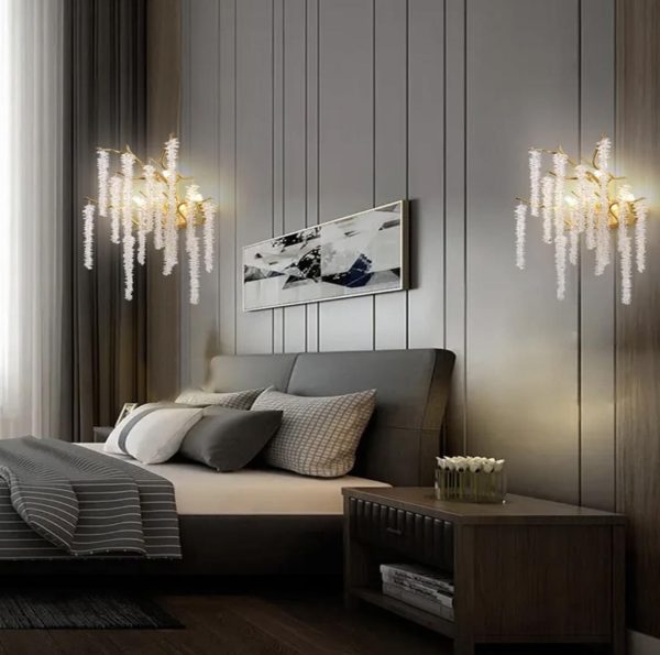 Aplica de Perete, Design Luxos cu Cristale – Accesoriu Elegant pentru Living, Dormitor sau Hol